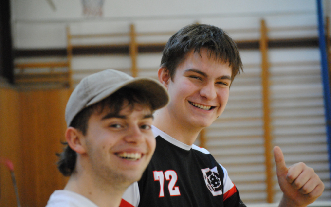 Dorost stále v boji o titul!